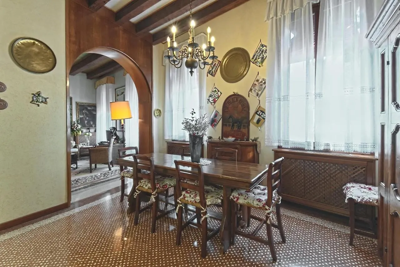 Ca' Maddalena Bed & Breakfast Venice 0*,  Italy